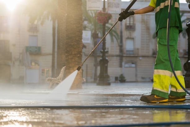 Best Pool Deck Cleaning  in Greenfield, OH